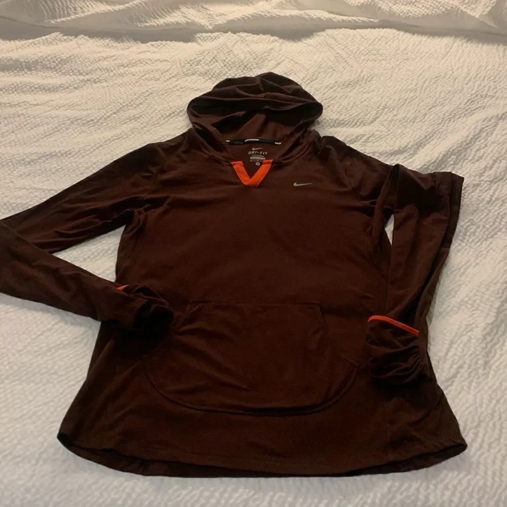 NIKE, RUNNING, Dri-Fit, pullover, ladies Medium, like new